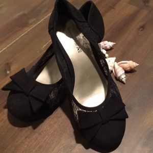 COPY - Girls lace heels